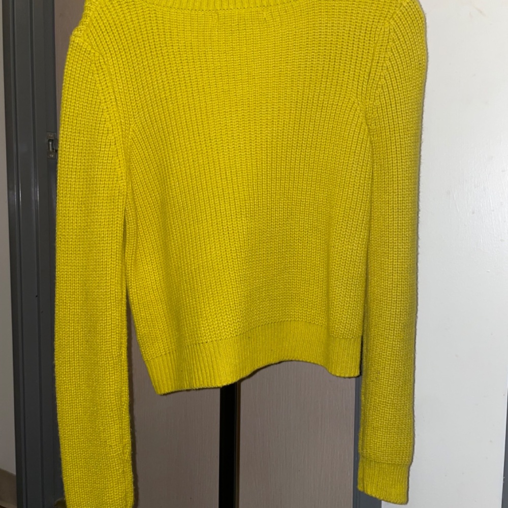 Sweater - Picture 3 of 3